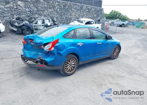 2012 Ford Focus Sel из США, поврежденный, VIN 1FAHP3H26CL400806